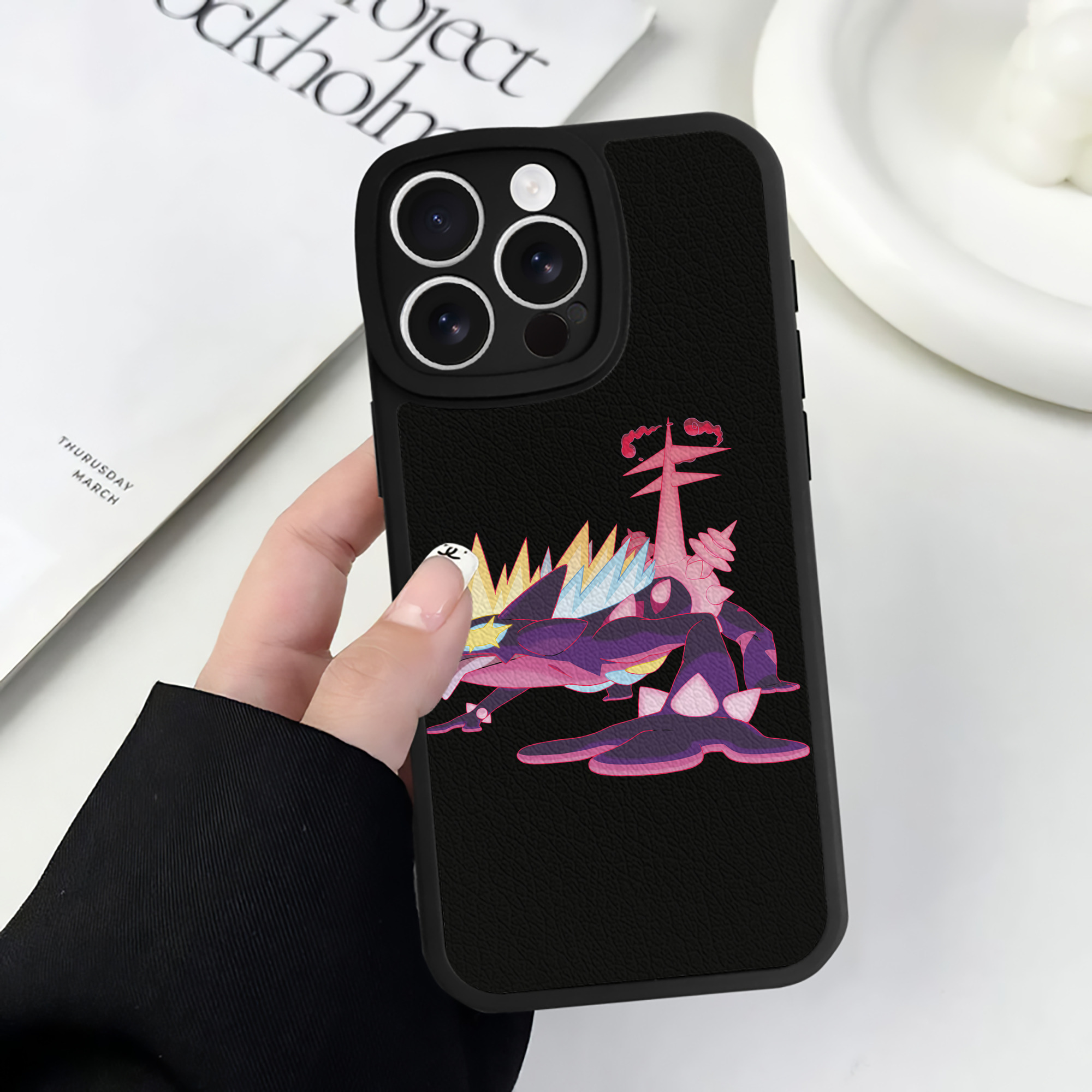 （画像用） ポケットモンスター Pokémon 【iPhone 16シリーズ対応】シリコンスマホケース（レザー調） 材質：シリコン